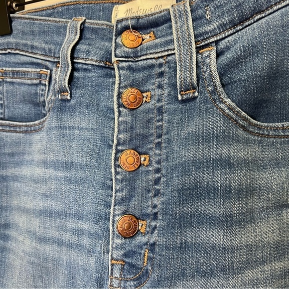 Madewell 10" High Rise Raw Hem Size 28 - Picture 8 of 15